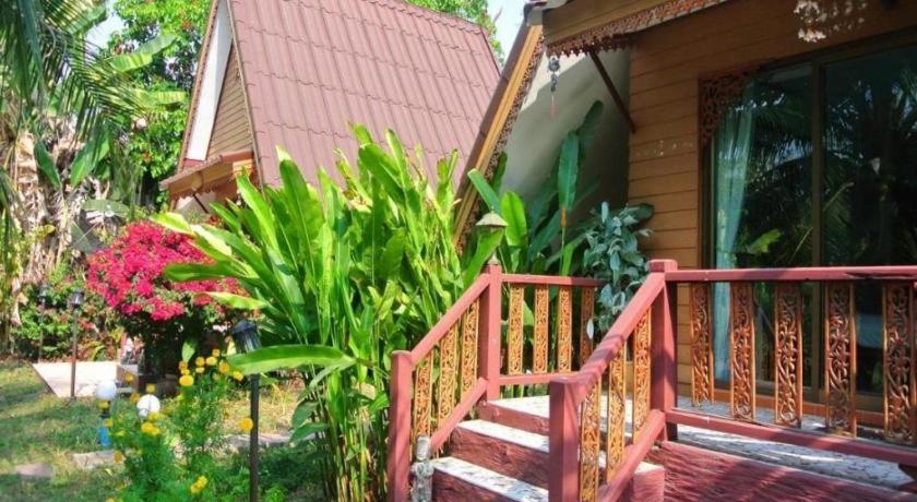 Himawari Restaurant And Cottage Ban Nong Hin (Khon Kaen) Exterior foto