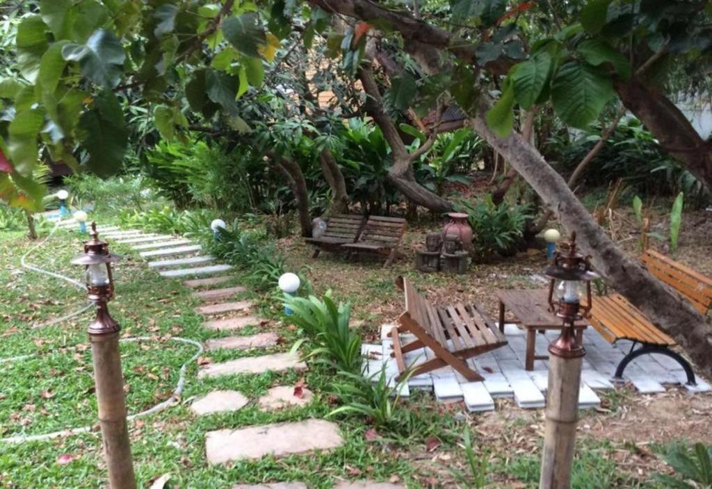 Himawari Restaurant And Cottage Ban Nong Hin (Khon Kaen) Exterior foto